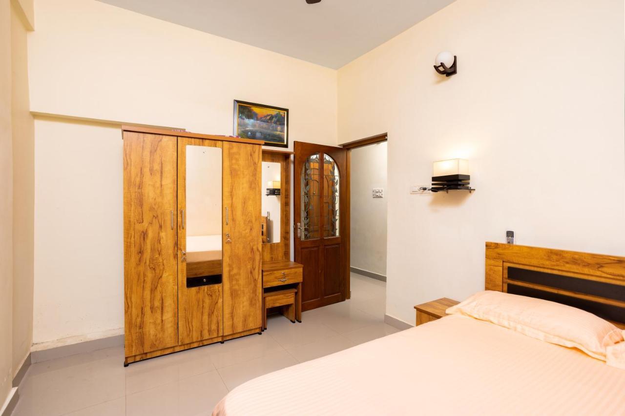 Paradise Inn Kochi Eksteriør bilde